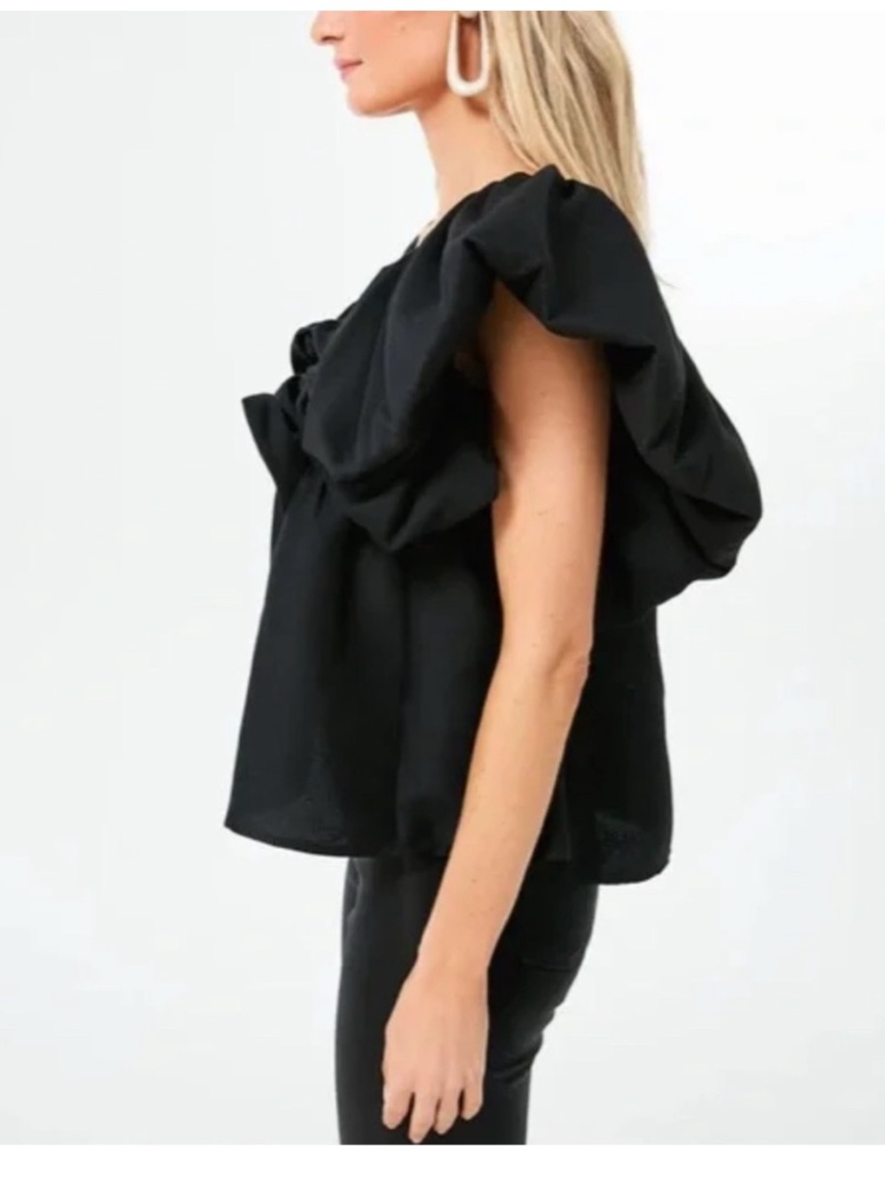 Tuckernuck Black Brooke Blouse - Picture 3 of 9
